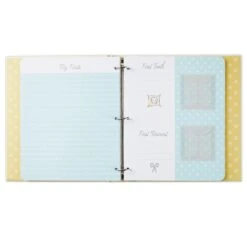 Hallmark Disney Dream Big Dreams Baby Memory Book -Hallmark Shop Disney Baby Dream Big Dreams 5Year Baby Album 1BBA4130 04